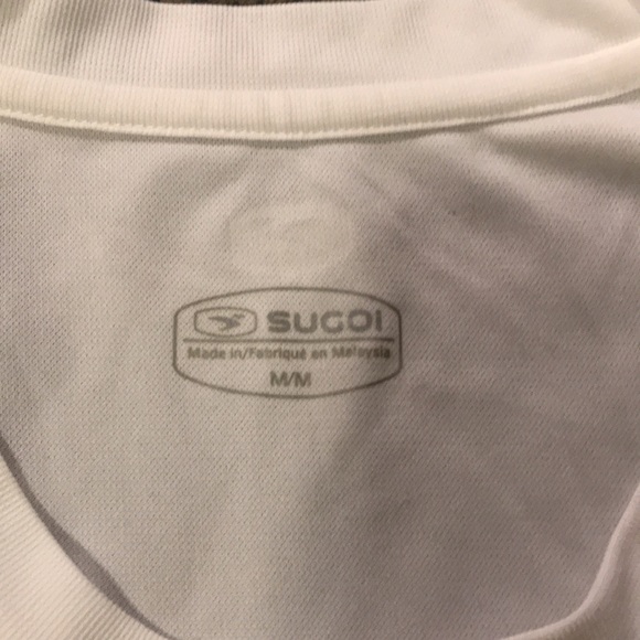 NWOT Sugoi loose athletic t-shirt - Picture 4 of 7